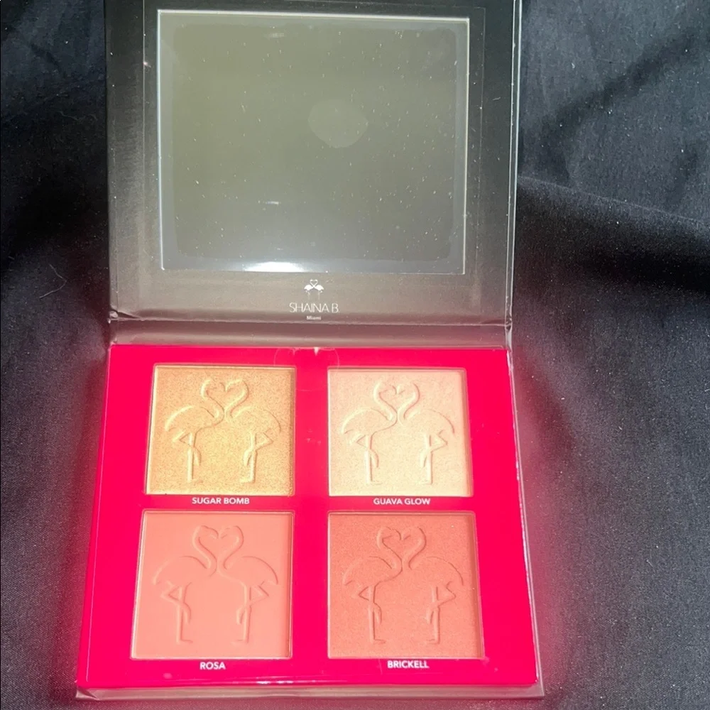 Shaina B. Miami Blush and Highlight Palette